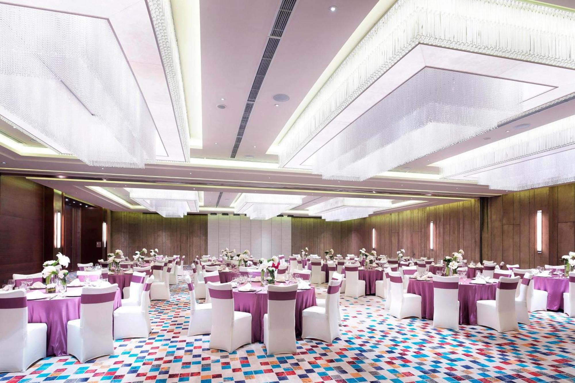 Aloft Dalian Hotell Eksteriør bilde